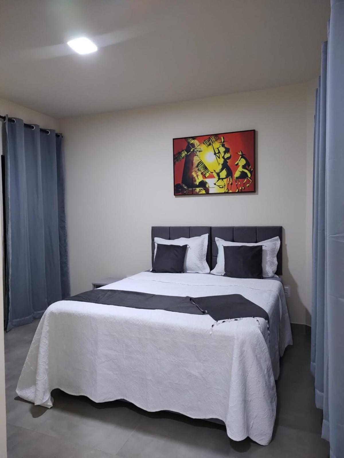 Morada Stucchi Hotel บัลเนอาริโอ กังโบริว ภายนอก รูปภาพ